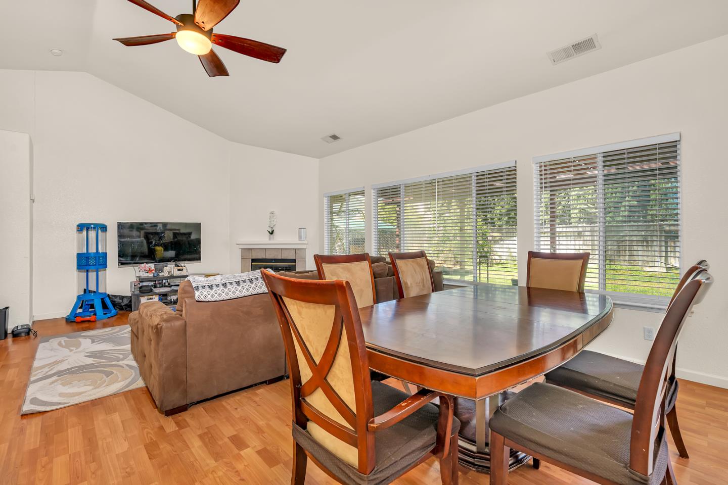 721 Rhine Ct, Los Banos, CA 93635 photo 4