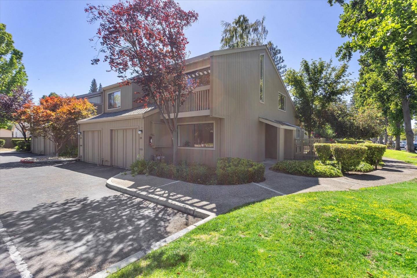 398 N Whisman RD