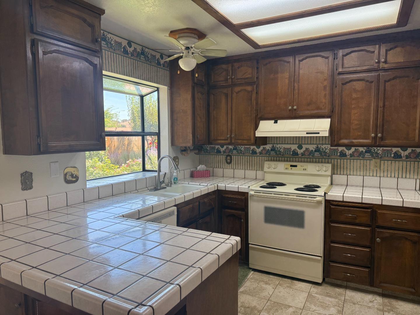 46085 Pine Meadow DR, KingCity, CA 93930, Photo 5