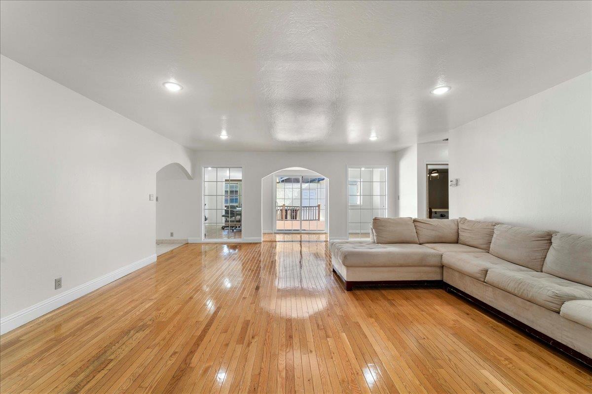 2099 Emory ST, SanJose, CA 95128, Photo 7