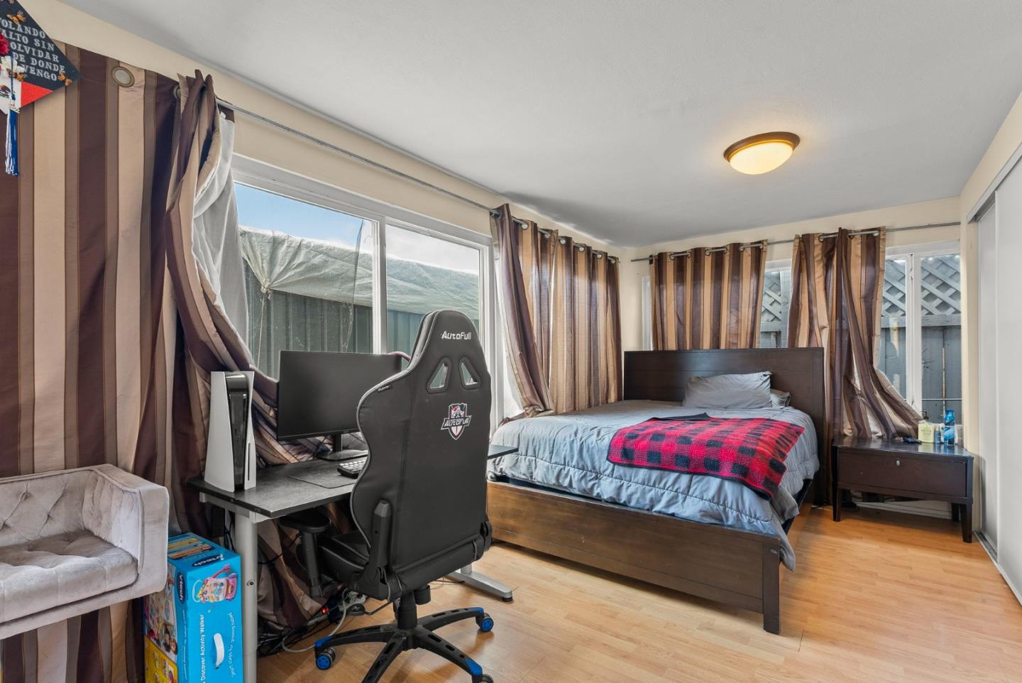 772 Walnut ST, SanBruno, CA 94066, Photo 6