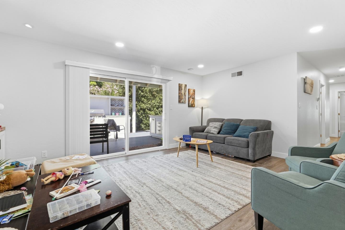 937-939 Miramonte Ave, MountainView, CA 94040, Photo 6