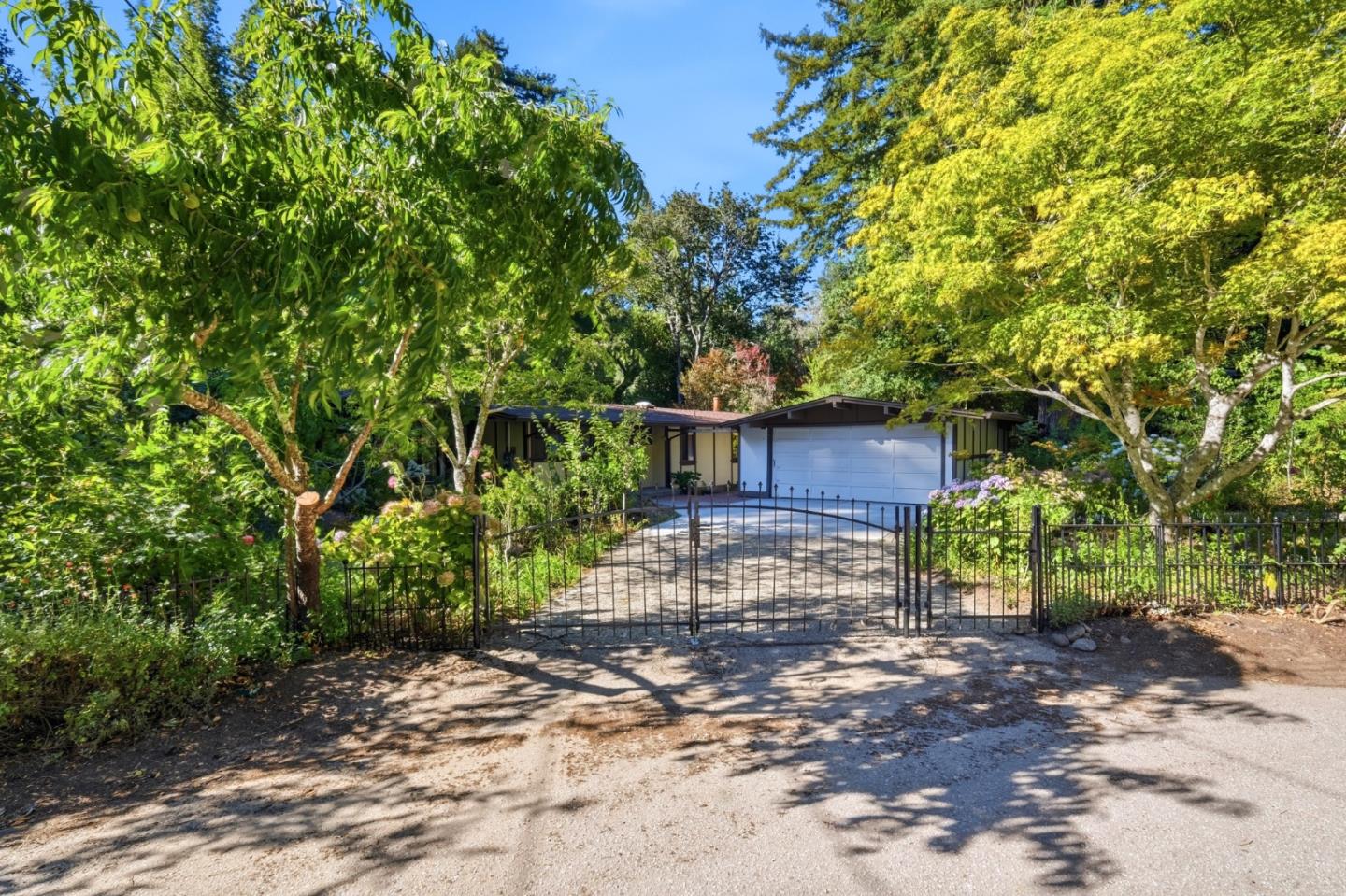 110 Maywood DR, BoulderCreek, CA 95006, Photo 2