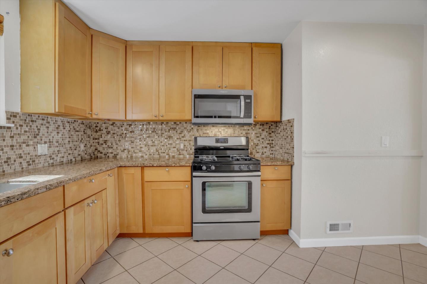 2292 Poplar Ave, East Palo Alto, CA 94303 photo 11