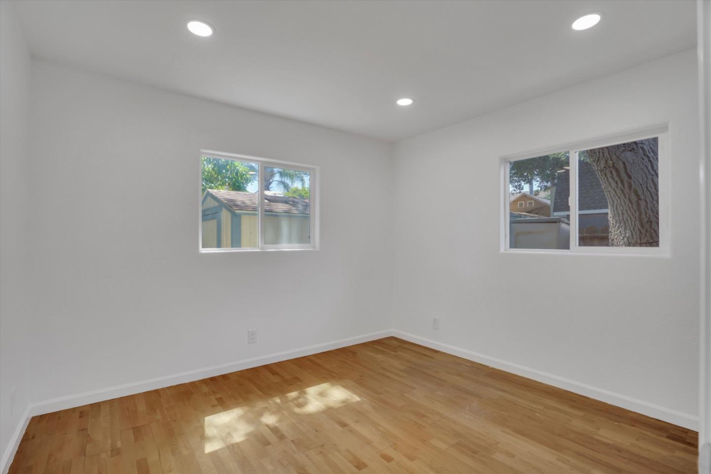 2292 Poplar Ave, East Palo Alto, CA 94303 photo 29