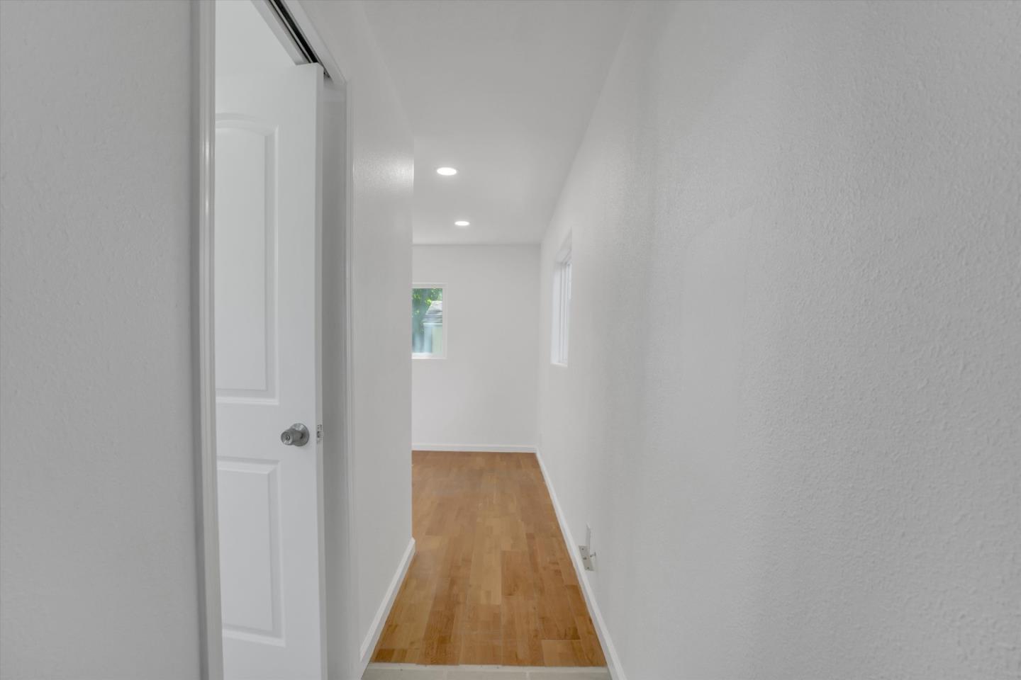 2292 Poplar Ave, East Palo Alto, CA 94303 photo 31