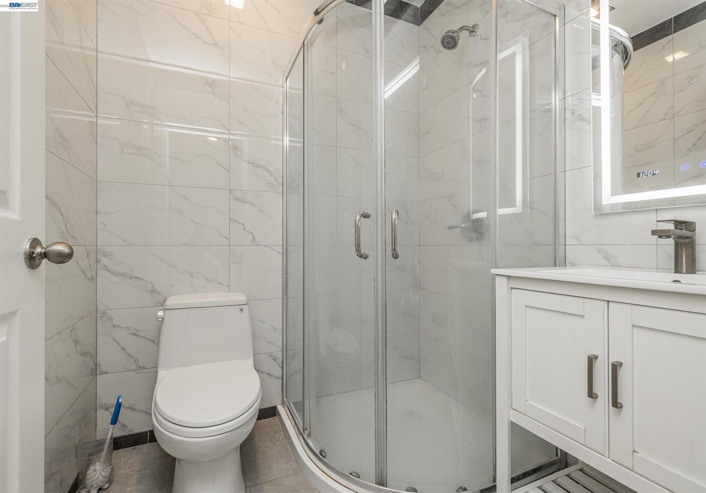1720 46th Ave, Oakland, CA 94601 photo 24