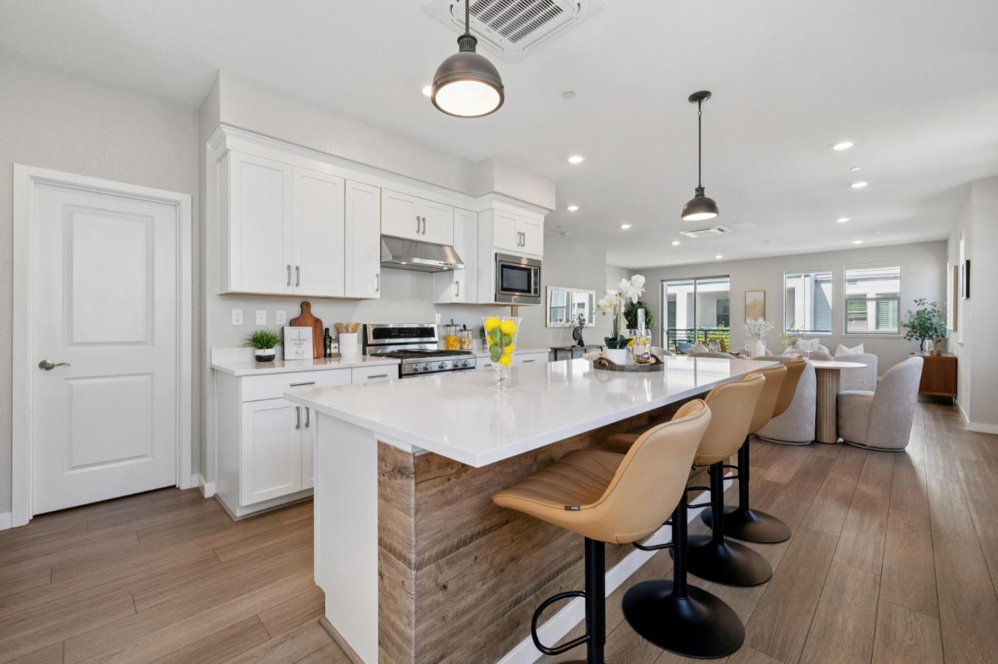 5761 Vibrant LOOP, SanJose, CA 95119, Photo 6