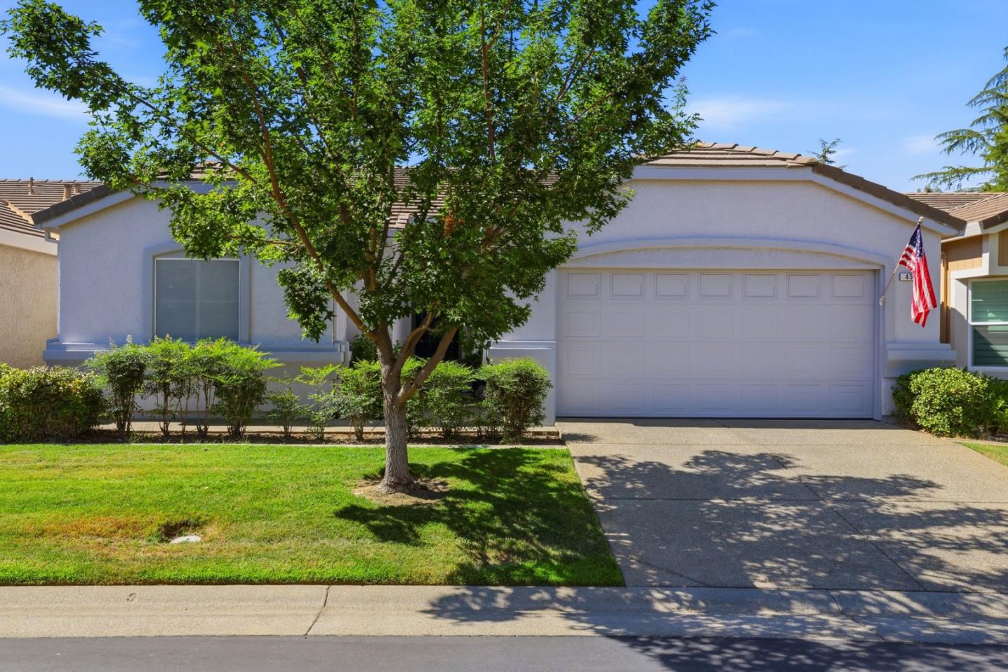 Front Image Thumbnail for ML82056362