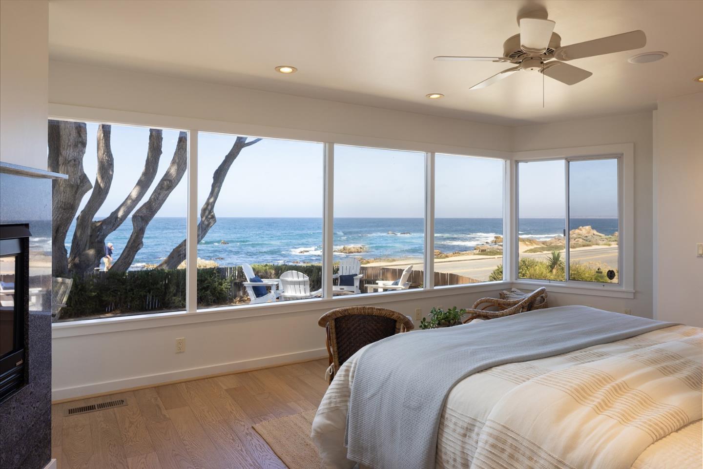 1209 Ocean View Blvd, Pacific Grove, CA 93950 photo 15