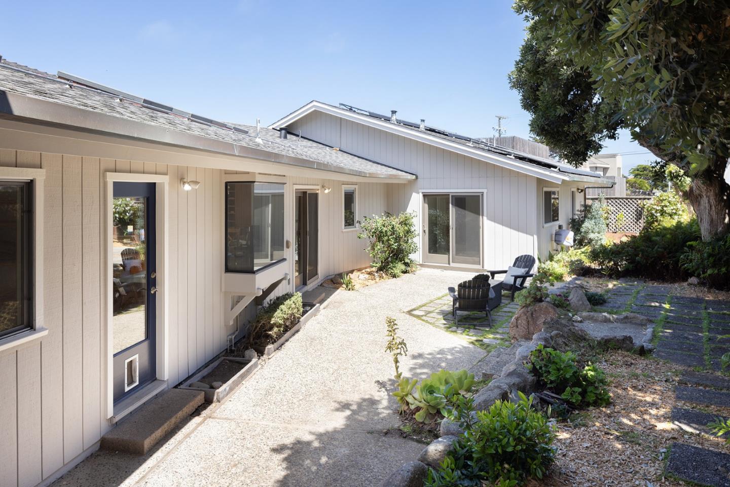 1209 Ocean View Blvd, Pacific Grove, CA 93950 photo 26