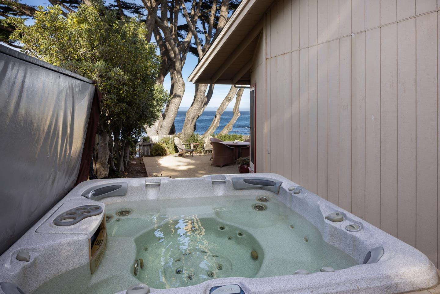 1209 Ocean View Blvd, Pacific Grove, CA 93950 photo 29