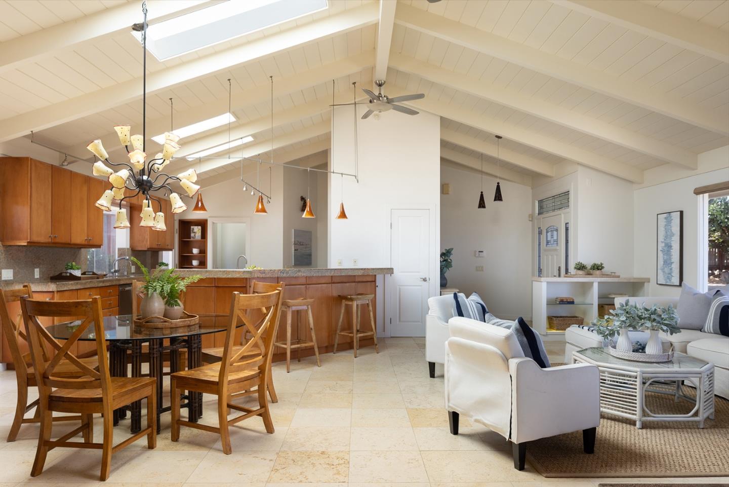1209 Ocean View Blvd, Pacific Grove, CA 93950 photo 6
