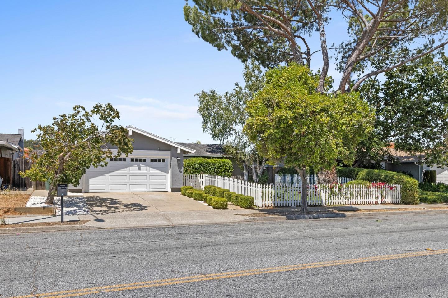 8395 Westwood DR, Gilroy, CA 95020, Photo 2