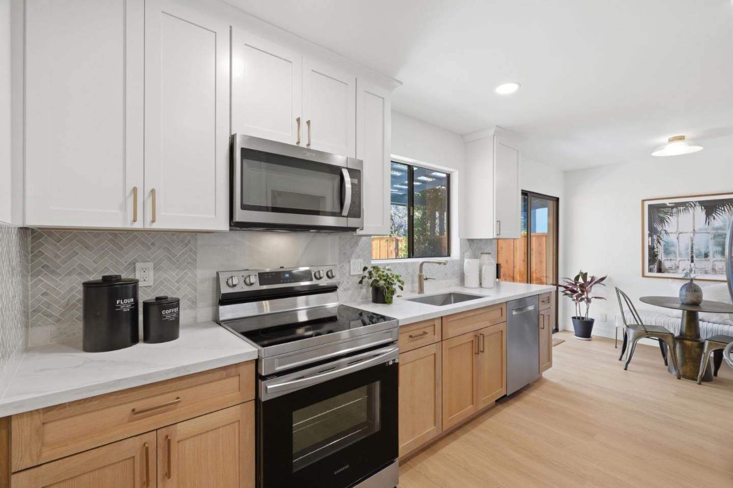 168 Granada DR, MountainView, CA 94043, Photo 7