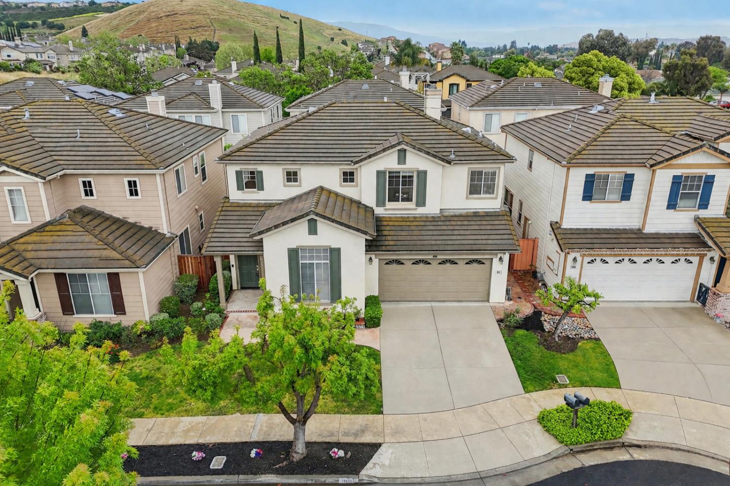 4011 Greenyard CT