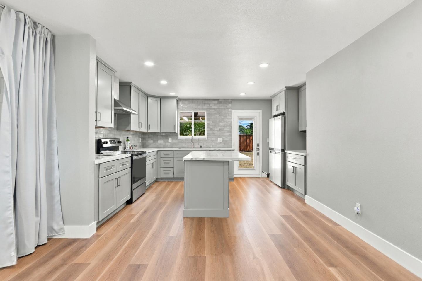 588 Borregas Ave, Sunnyvale, CA 94085, Photo 6