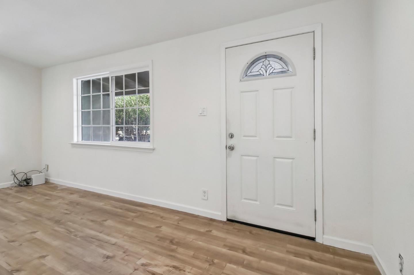 10081 Kenilworth WAY, SanJose, CA 95127, Photo 2
