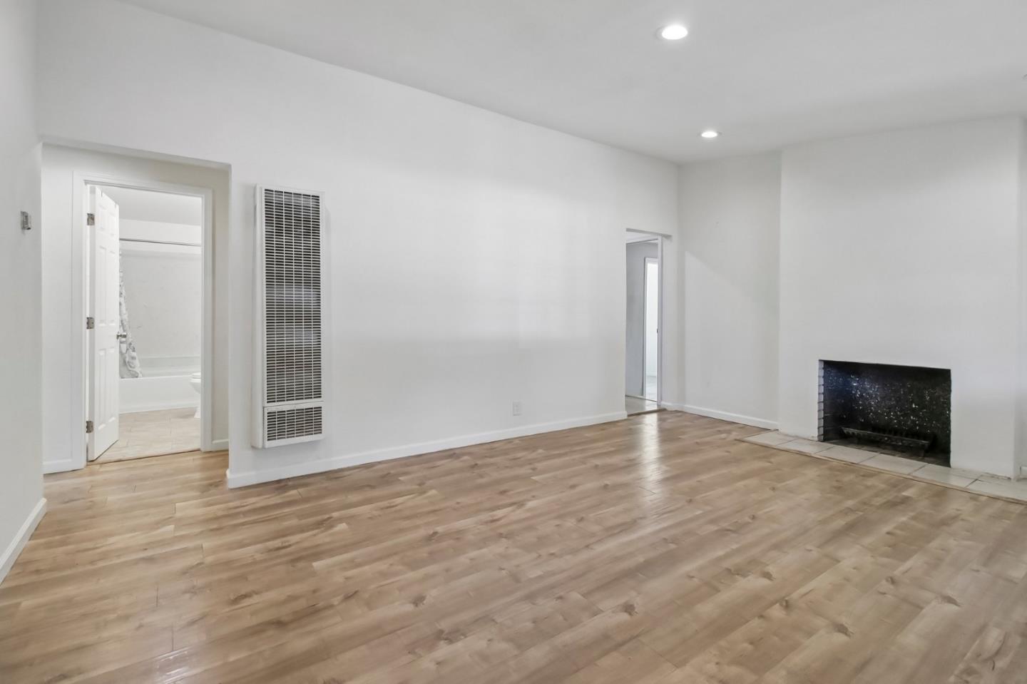10081 Kenilworth WAY, SanJose, CA 95127, Photo 4