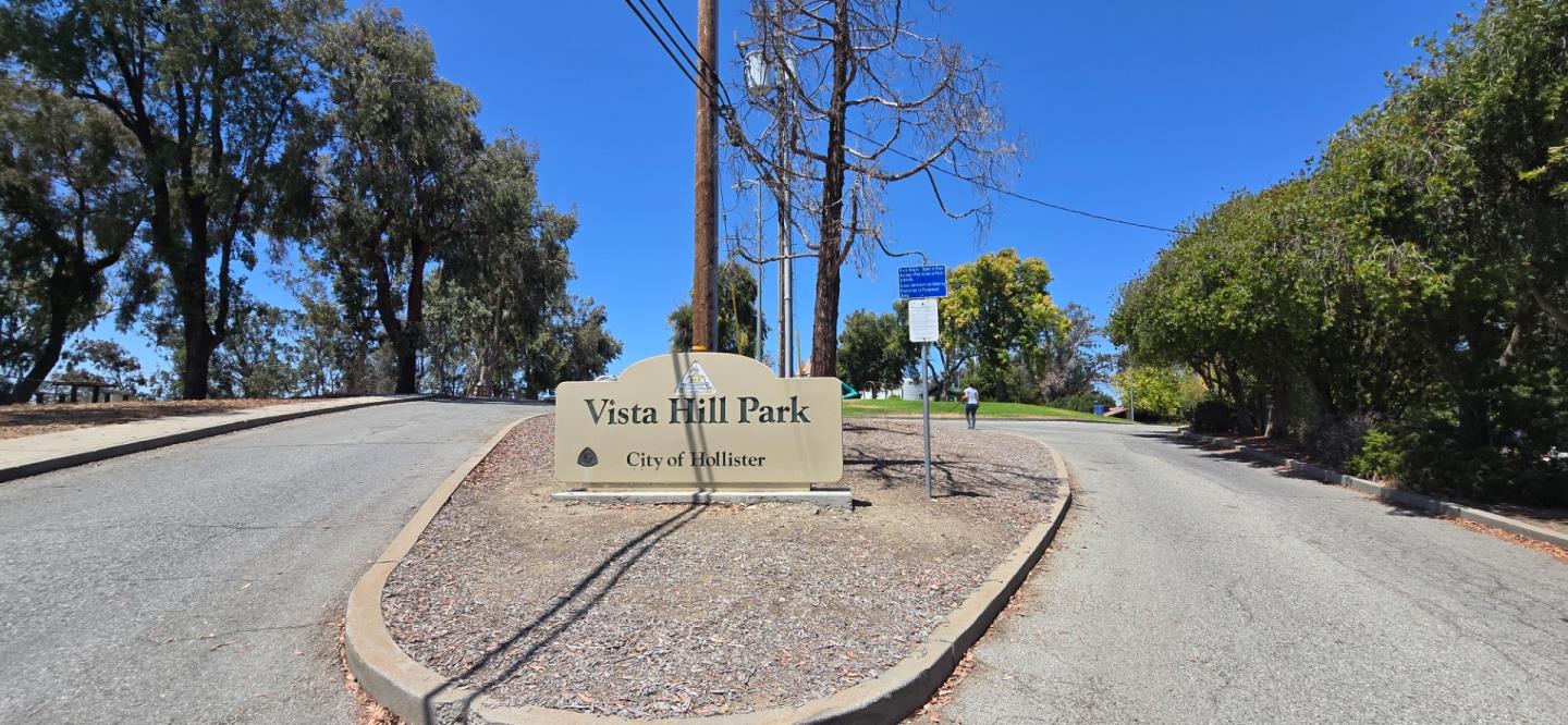 321 Hill St, Hollister, CA 95023 photo 32