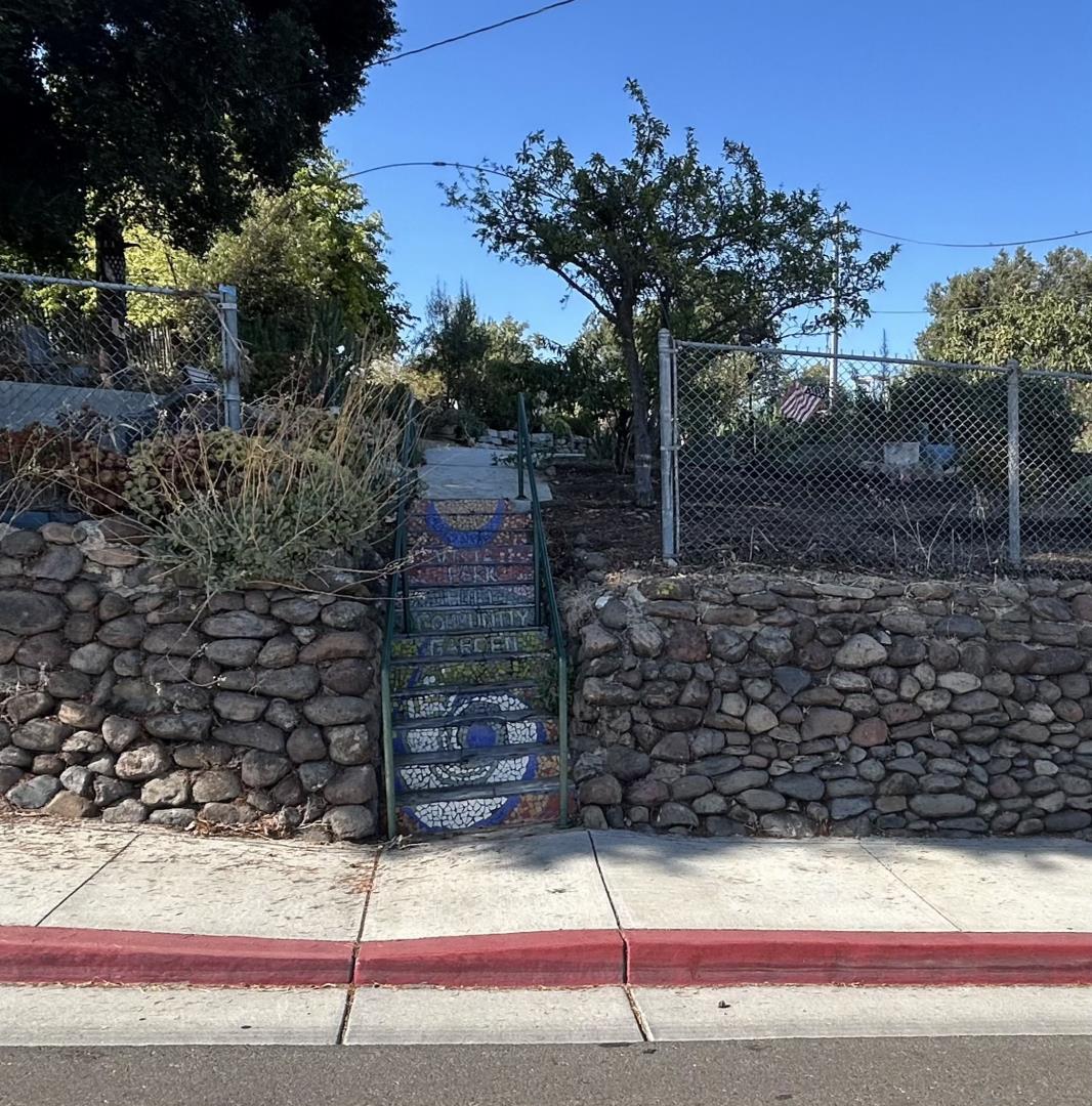 321 Hill St, Hollister, CA 95023 photo 40