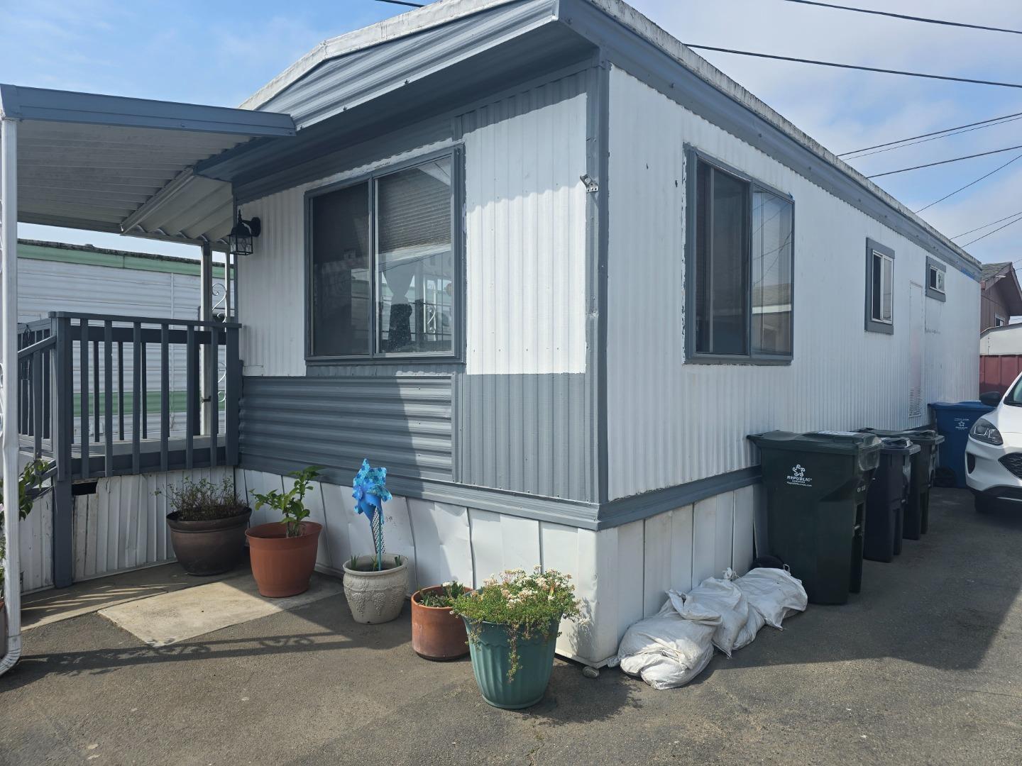 1117 Baldwin ST 35, Salinas, CA 93906, Photo 3