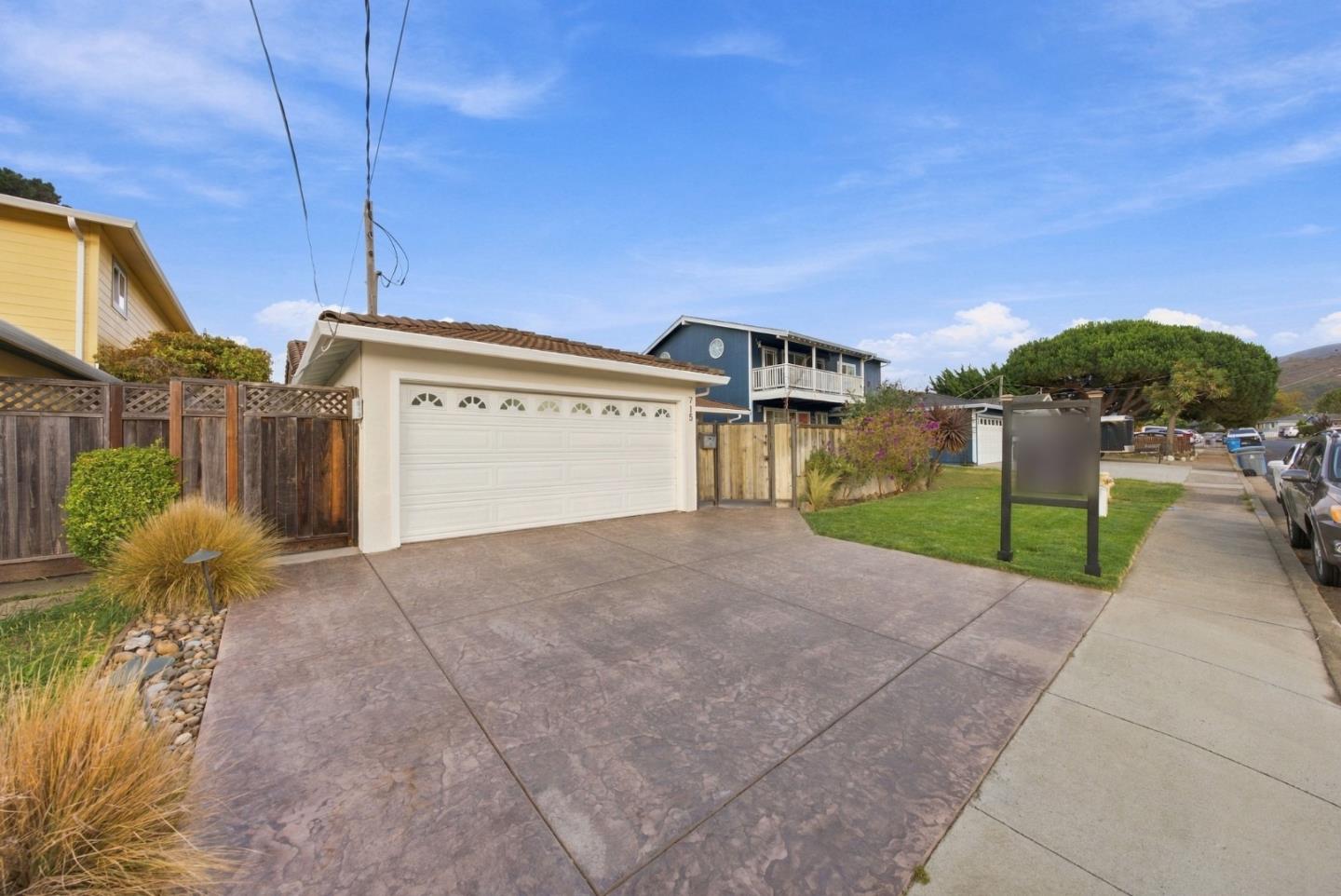 715 Montezuma DR, Pacifica, CA 94044, Photo 2