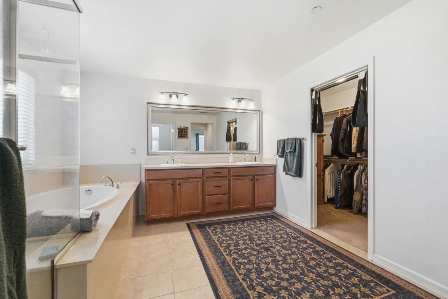 290 Heartland Dr, Hollister, CA 95023 photo 18