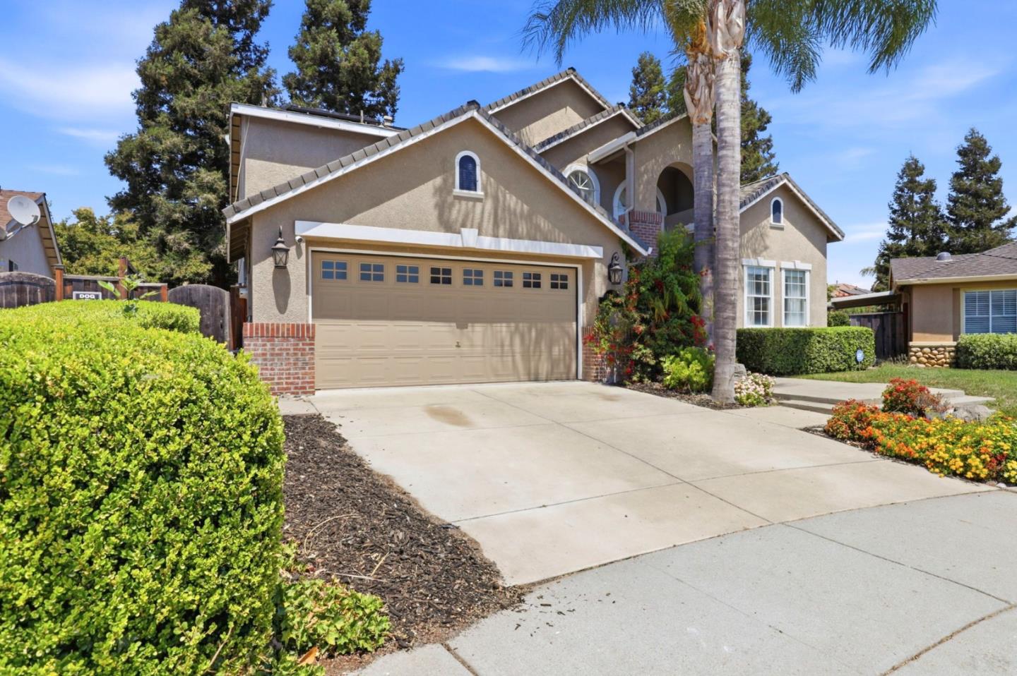 1301 Peregrine DR, Gilroy, CA 95020, Photo 2