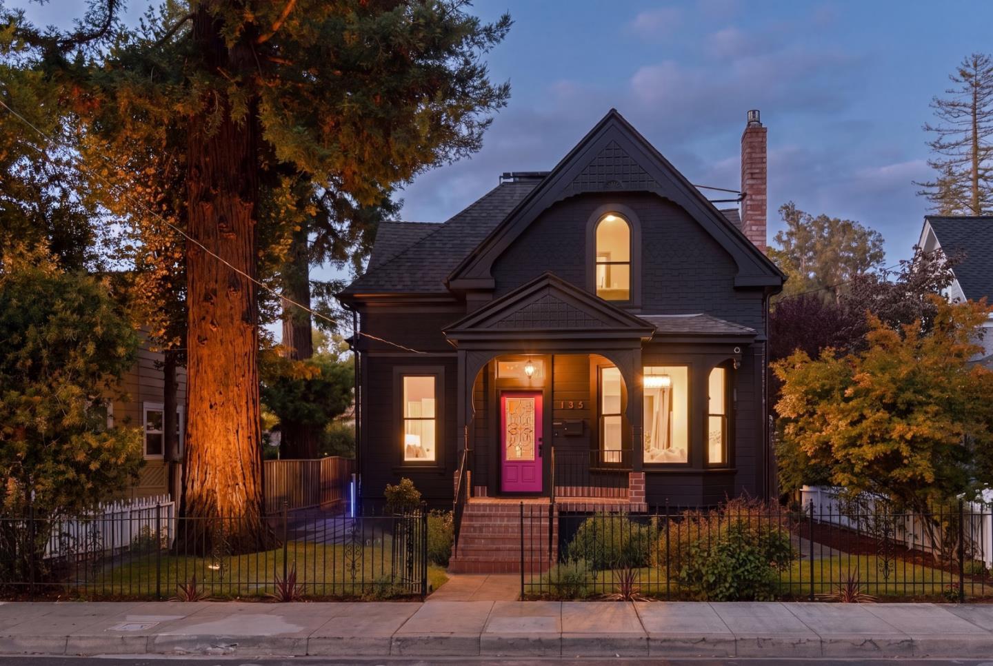 135 Johnson AVE