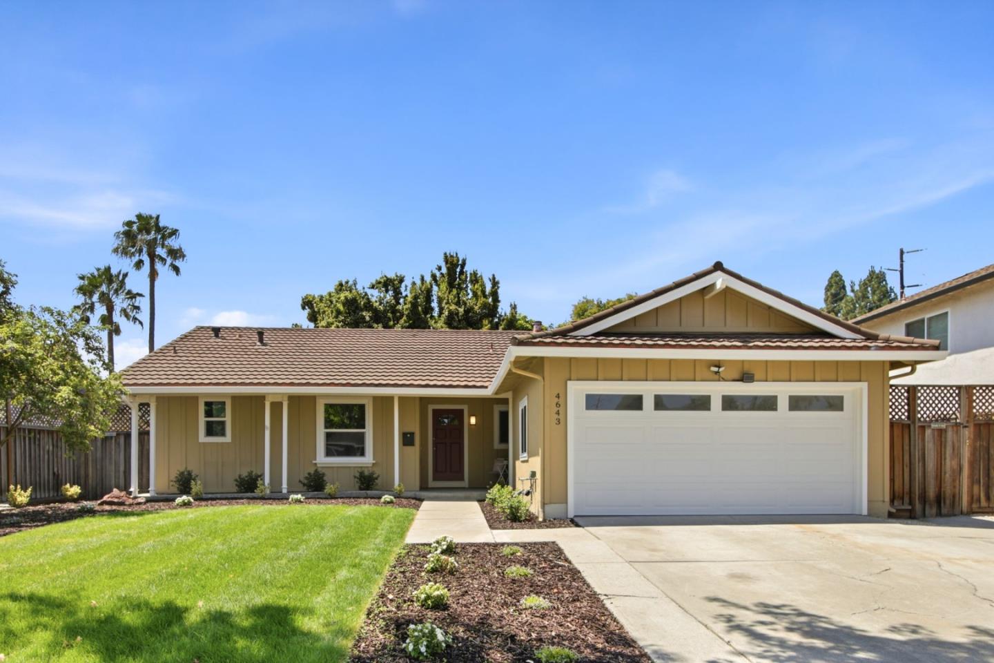 4643 Glenmont DR