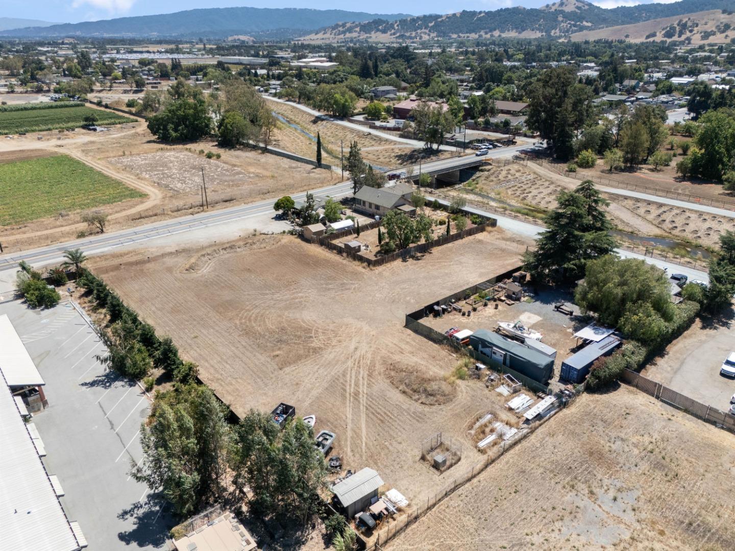 13350 Kimble CT, SanMartin, CA 95046, Photo 4