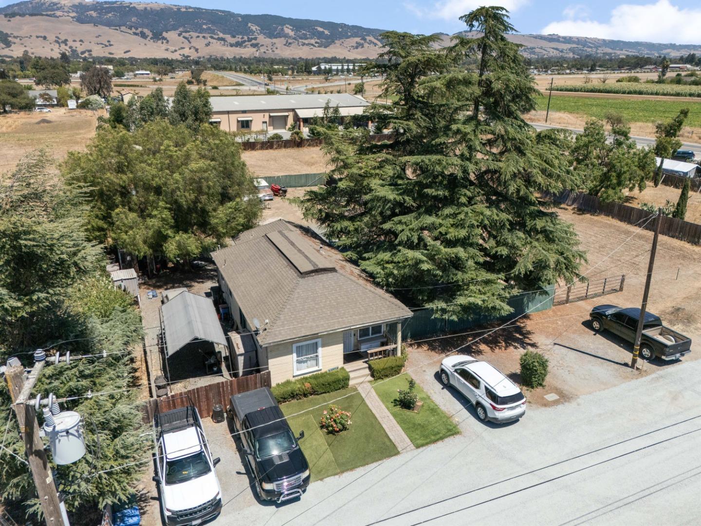 13350 Kimble CT, SanMartin, CA 95046, Photo 6