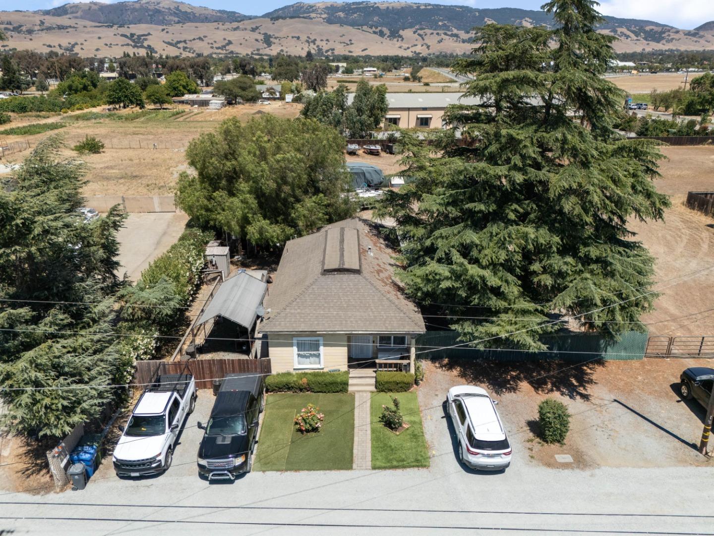 13350 Kimble CT, SanMartin, CA 95046, Photo 7