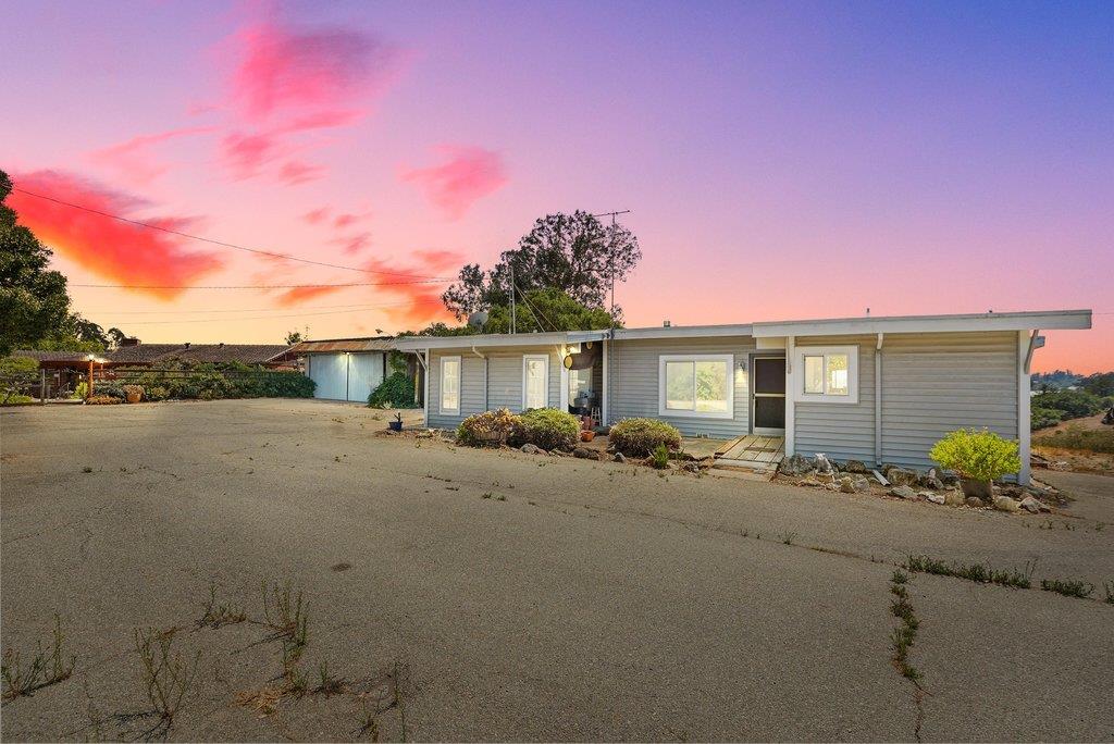 211 Smith RD, Watsonville, CA 95076, Photo 2