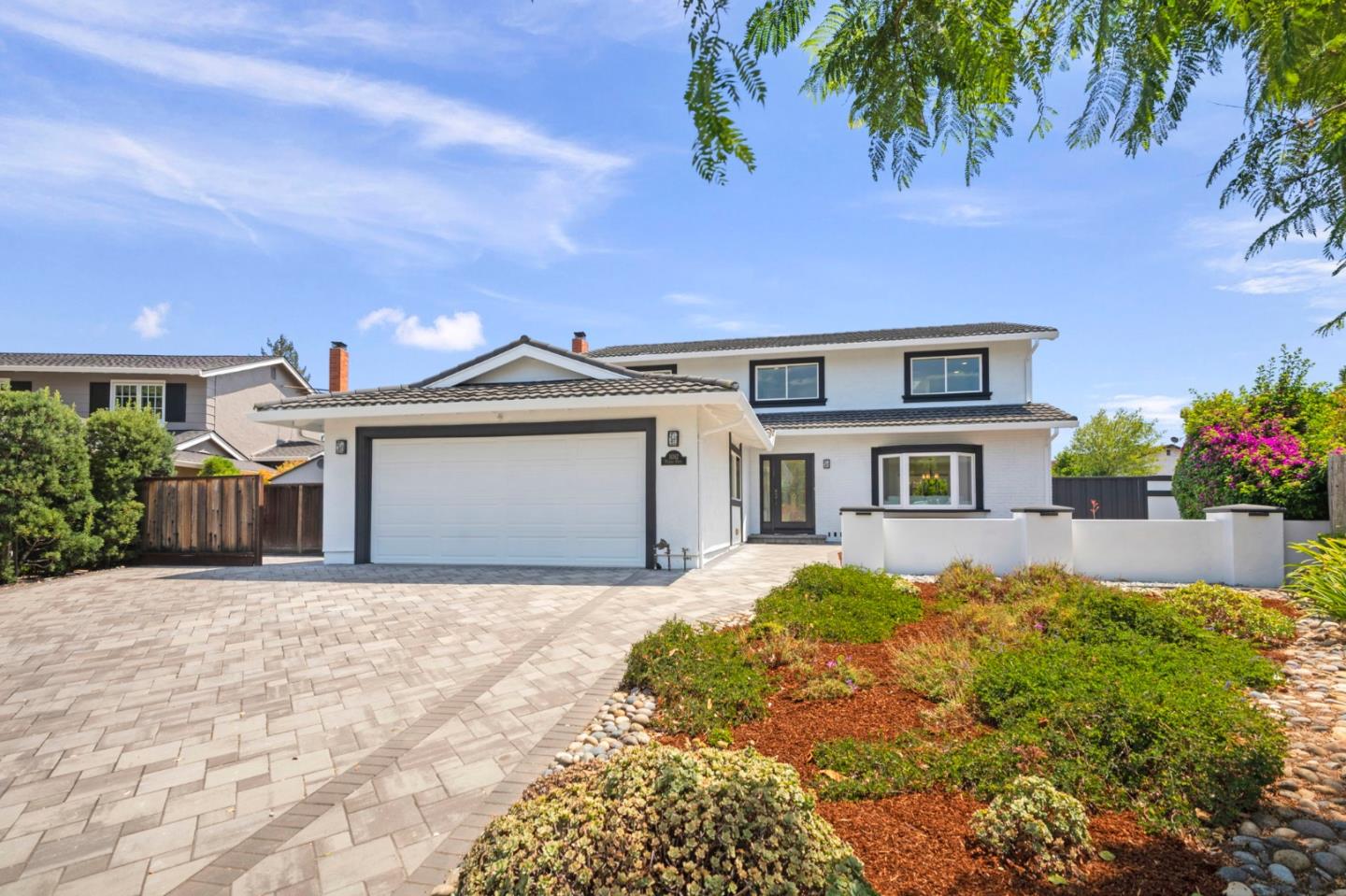 1092 Fuchsia DR