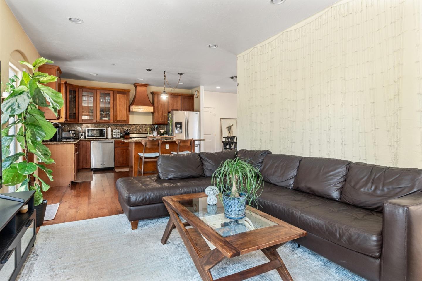 319 Keystone AVE, SantaCruz, CA 95062, Photo 4