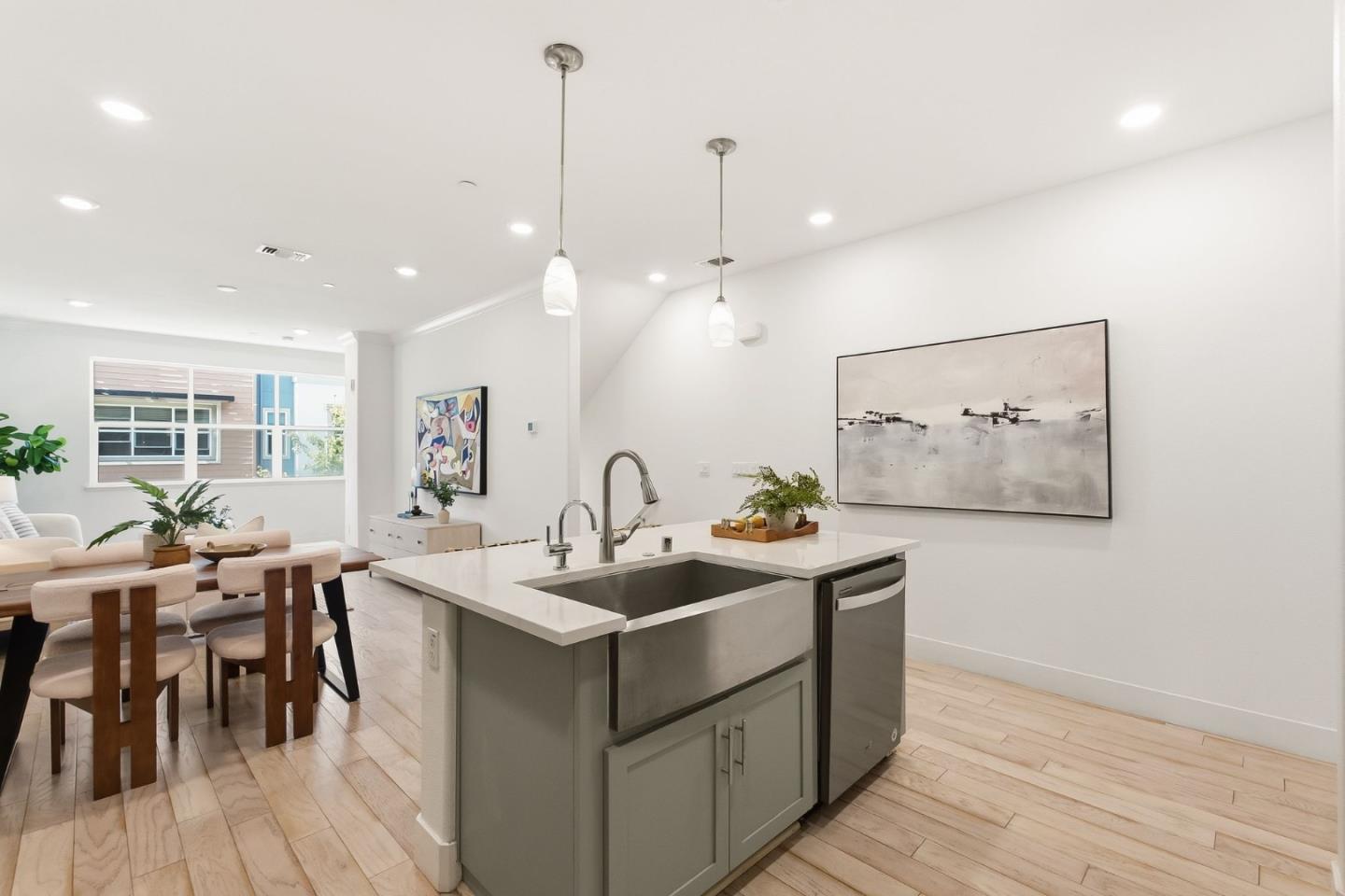 1937 Galileo LN, SanJose, CA 95133, Photo 6