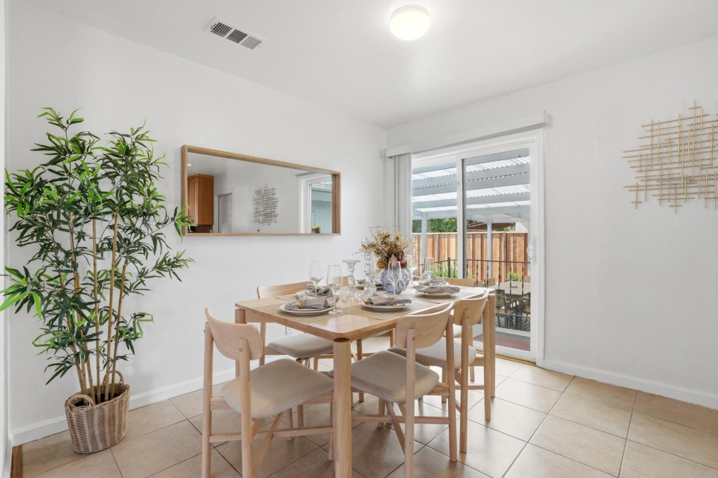 26392 Flamingo AVE, Hayward, CA 94544, Photo 6