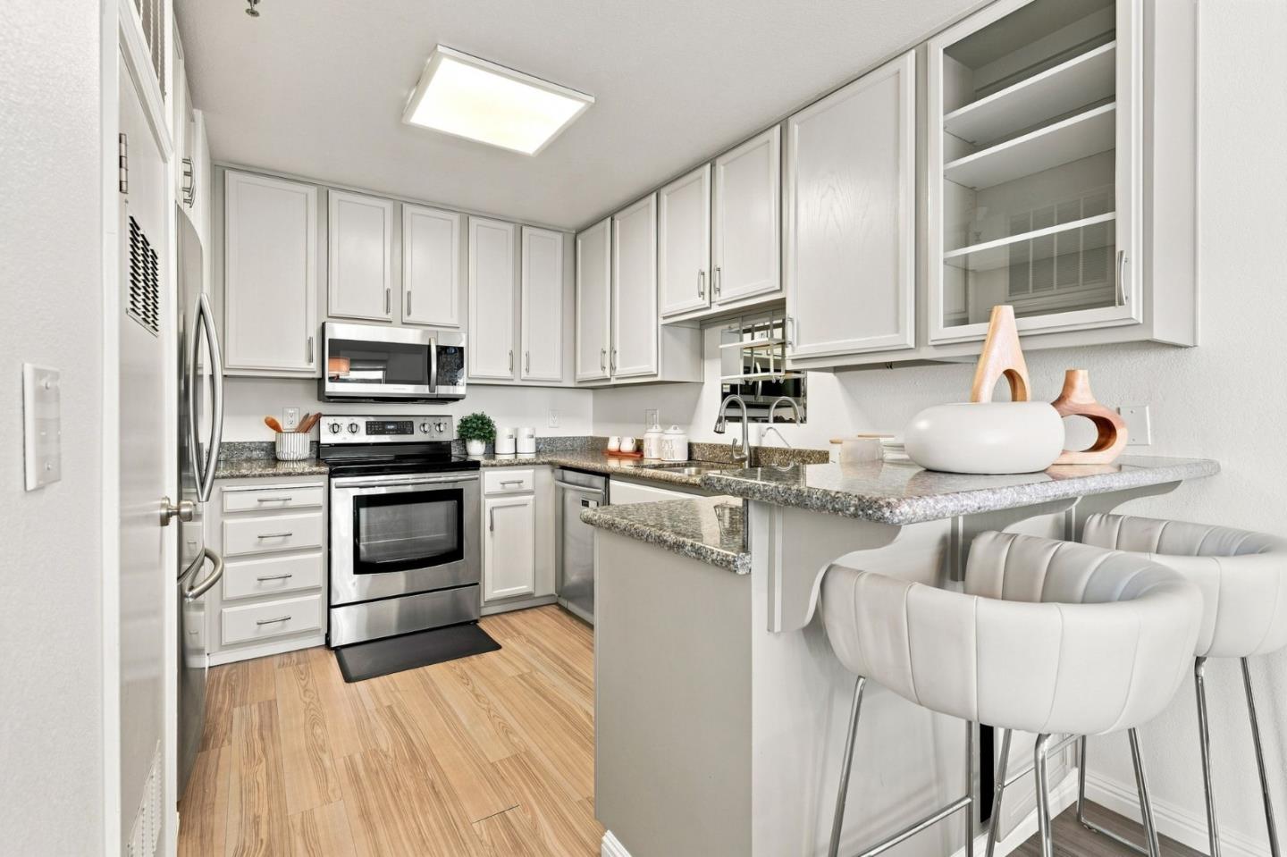 453 Cork Harbour CIR F, RedwoodCity, CA 94065, Photo 6