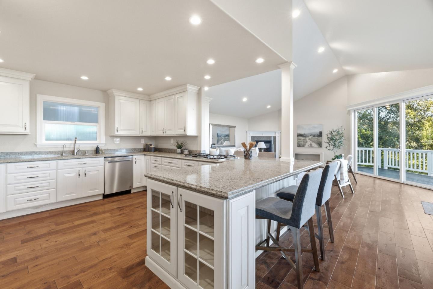 251 Starlight TER, SantaCruz, CA 95065, Photo 6