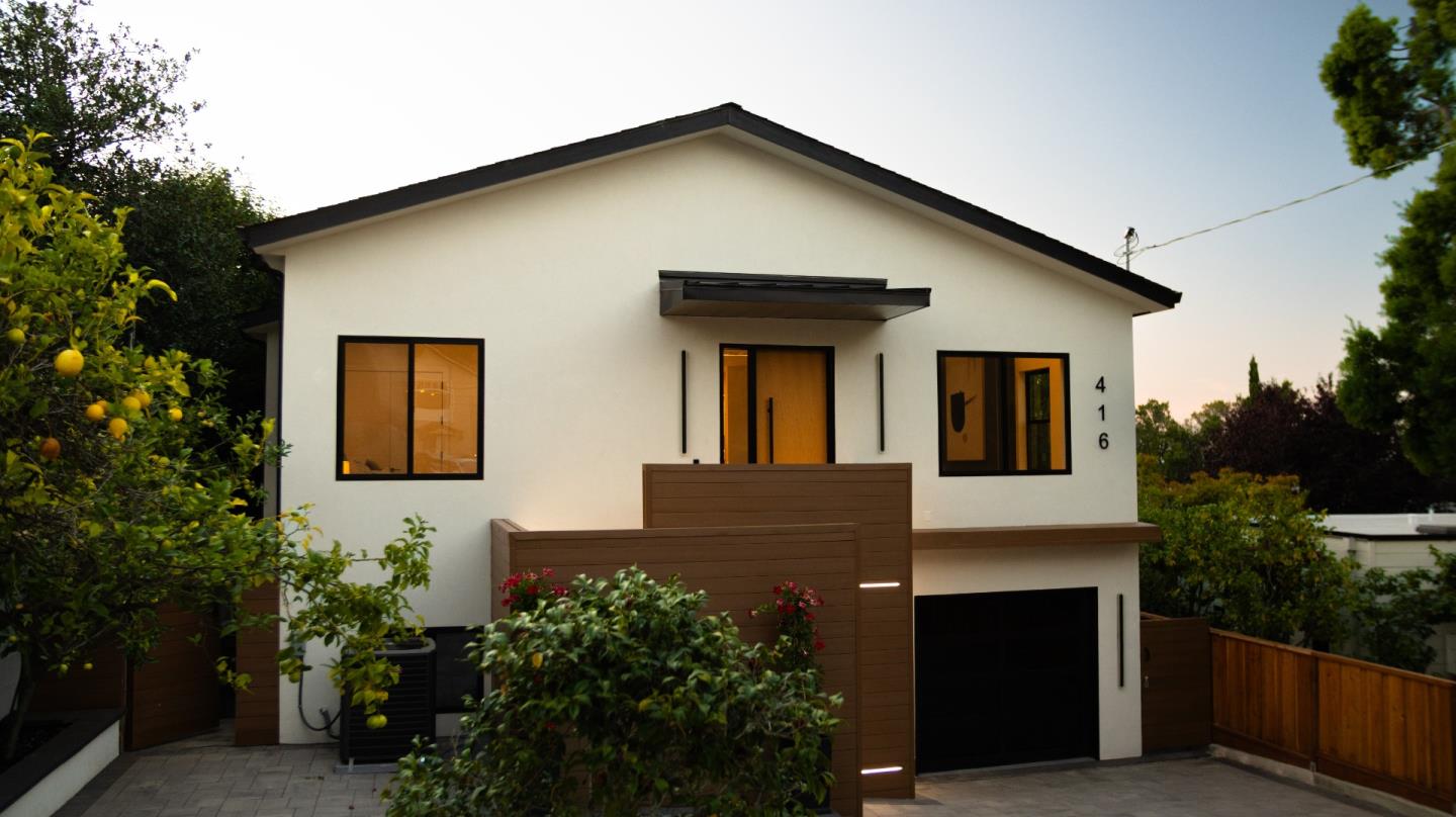 Front Image Thumbnail for ML82057602