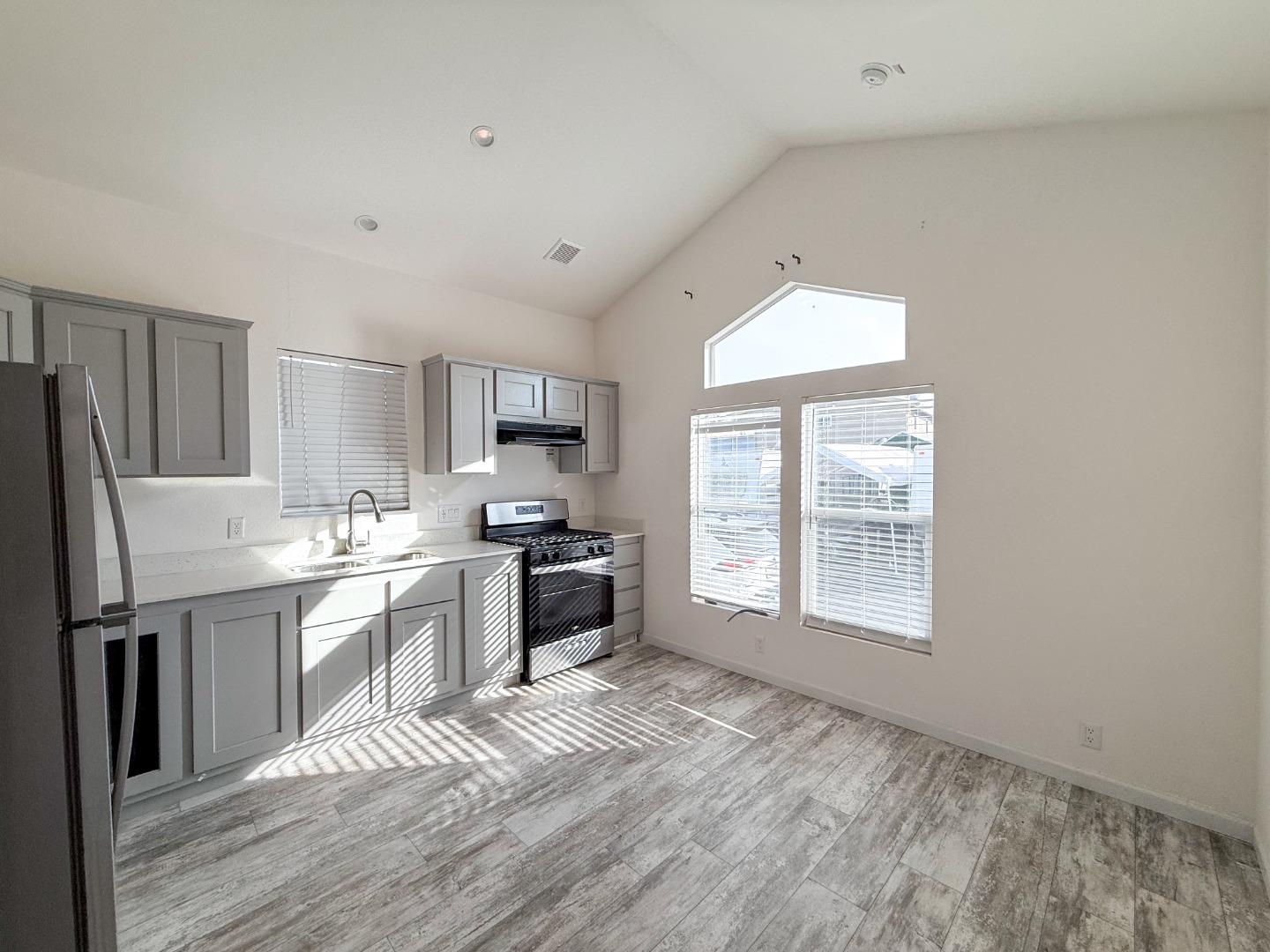 2425 Church LN 47, SanPablo, CA 94806, Photo 3