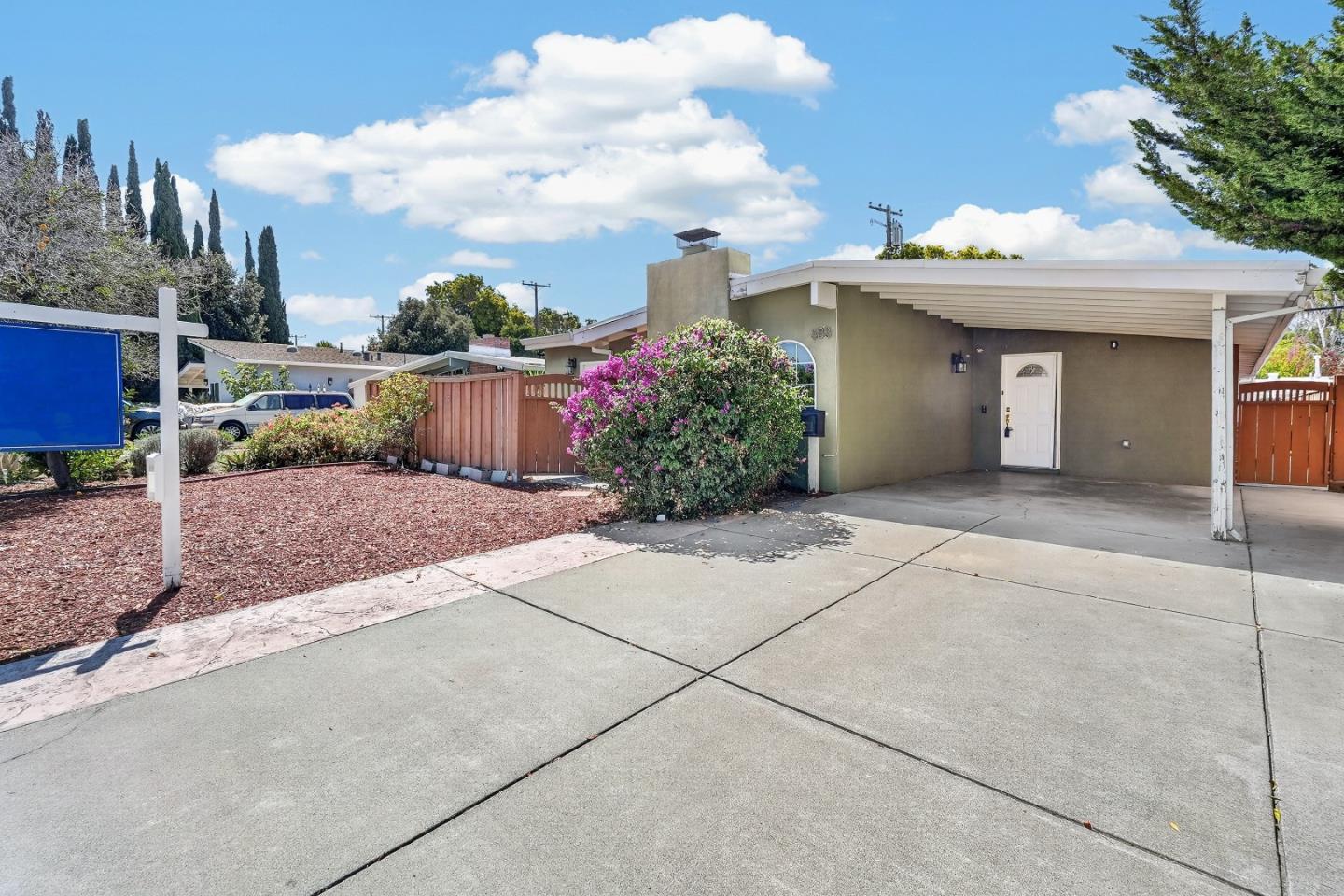 688 Woodhams RD, SantaClara, CA 95051, Photo 3