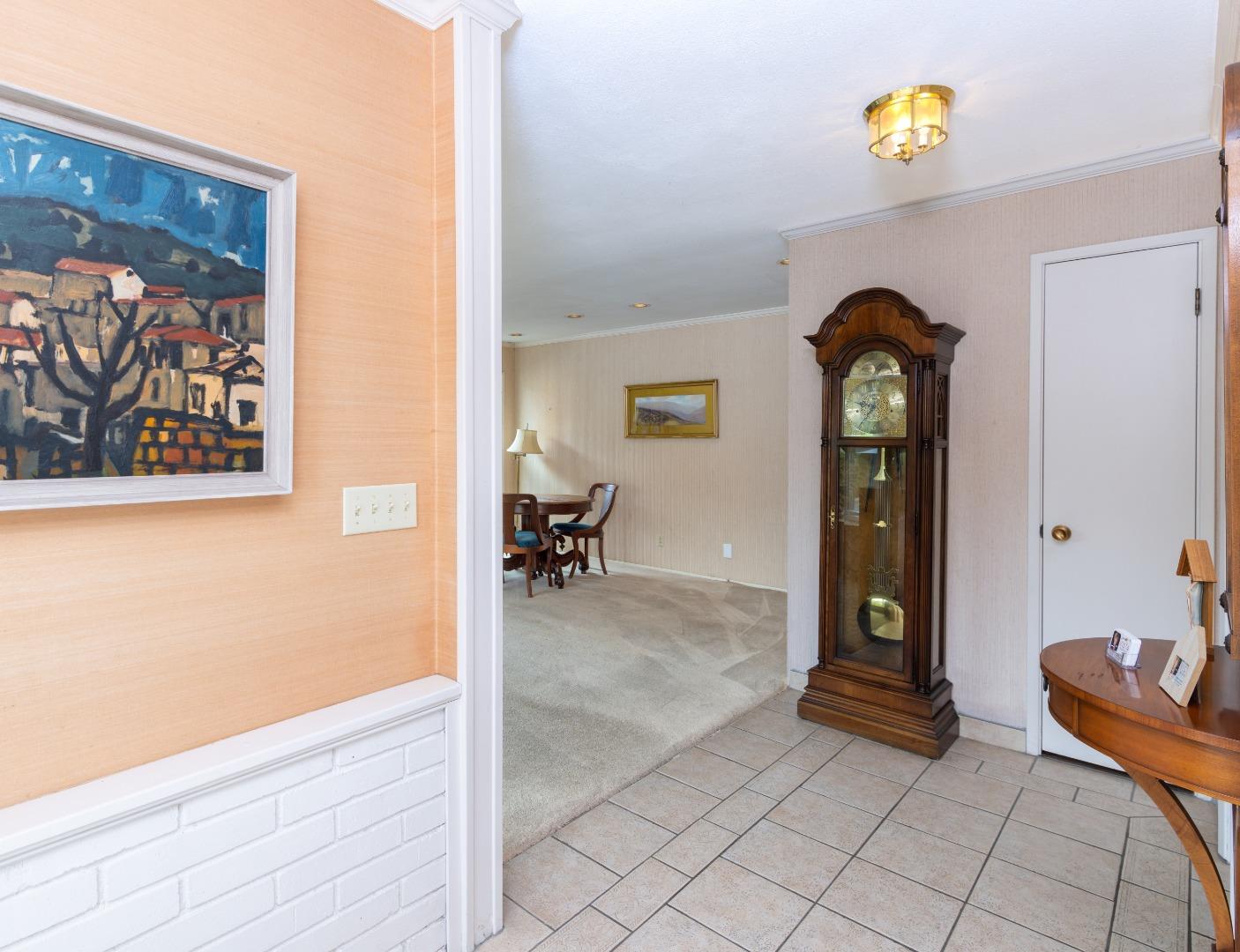 138 Woodcrest PL, SantaCruz, CA 95065, Photo 3