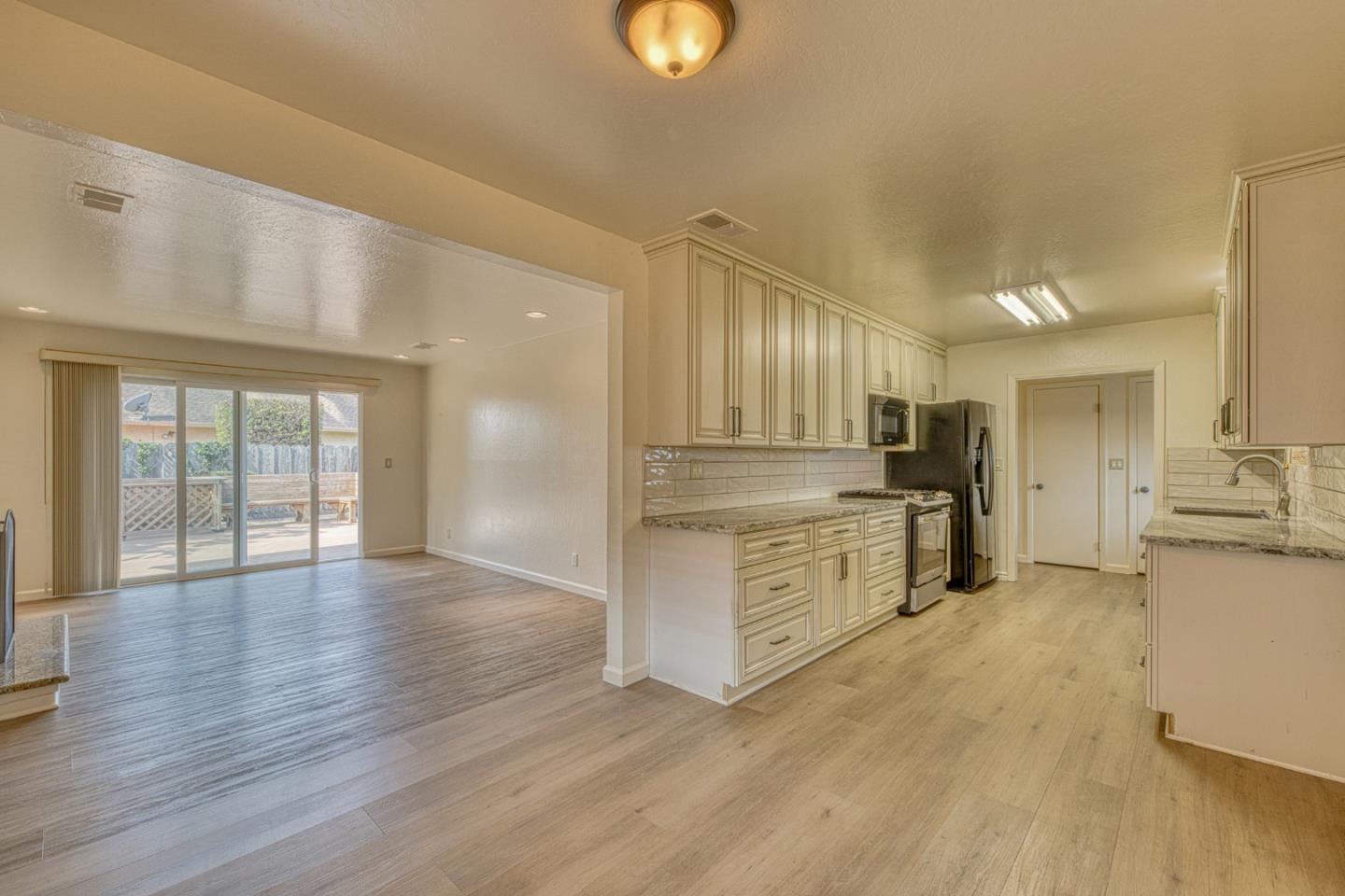 779 Bedford Dr, Salinas, CA 93901 photo 12