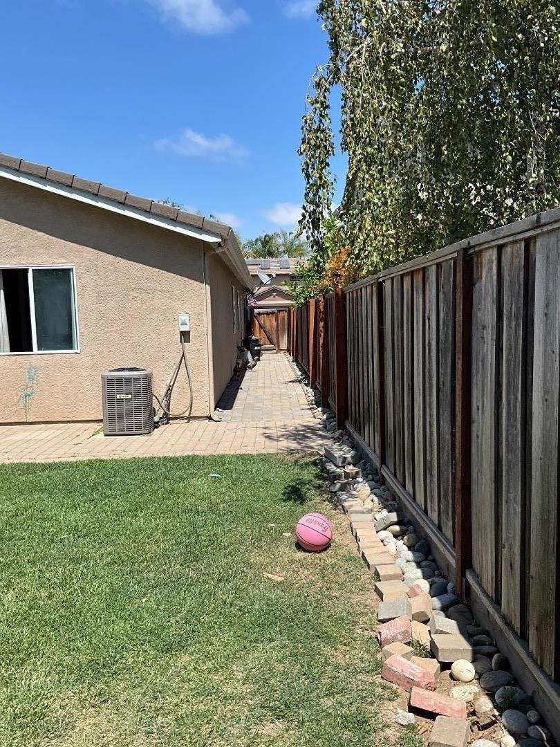 2560 Glenview Dr, Hollister, CA 95023 photo 18