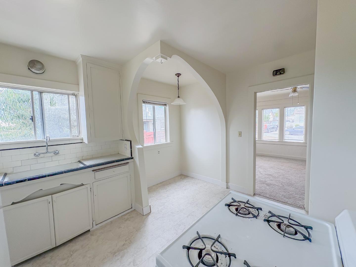 26 Laurel ST, Watsonville, CA 95076, Photo 6