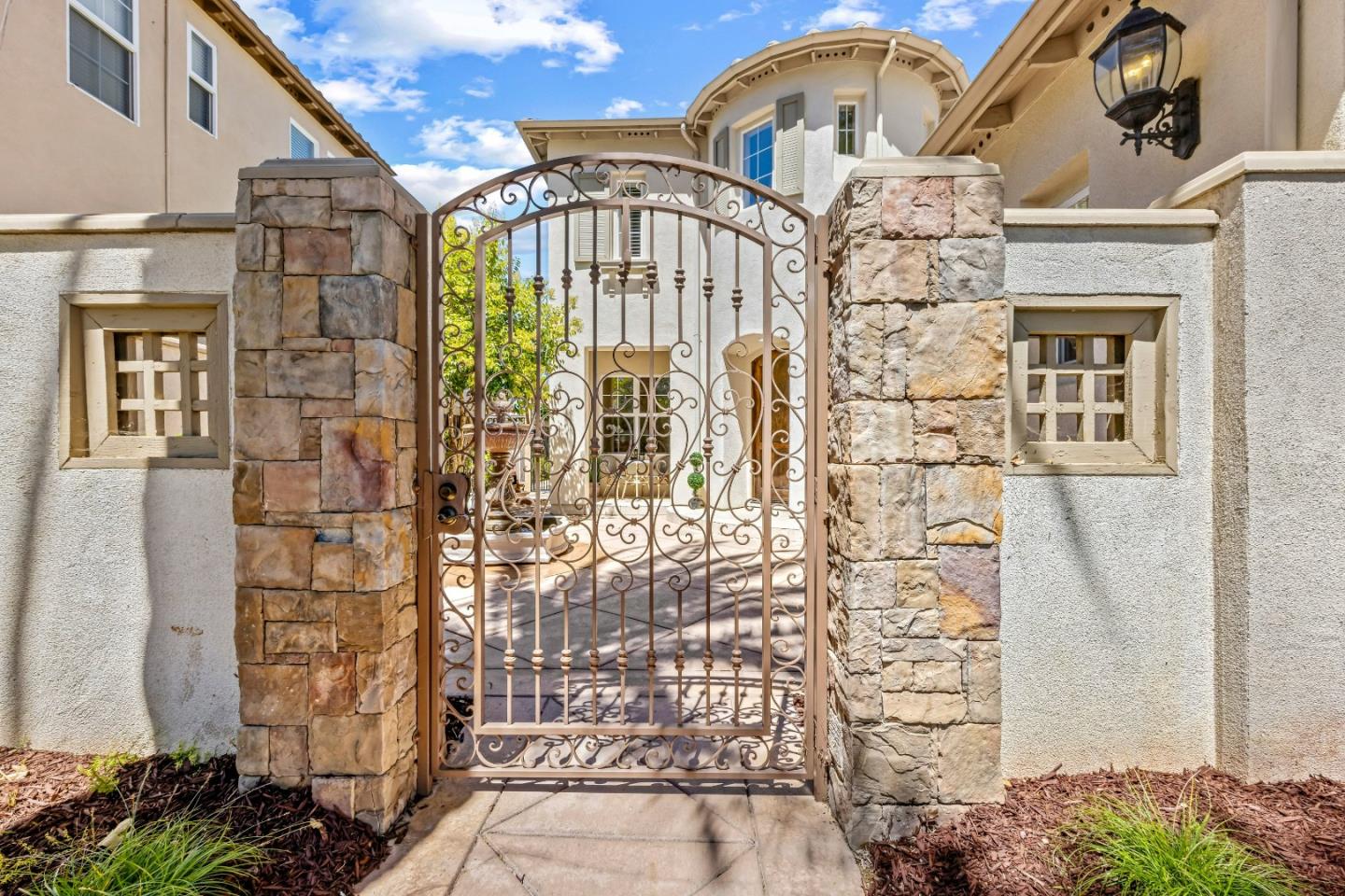 2520 Club DR, Gilroy, CA 95020, Photo 6