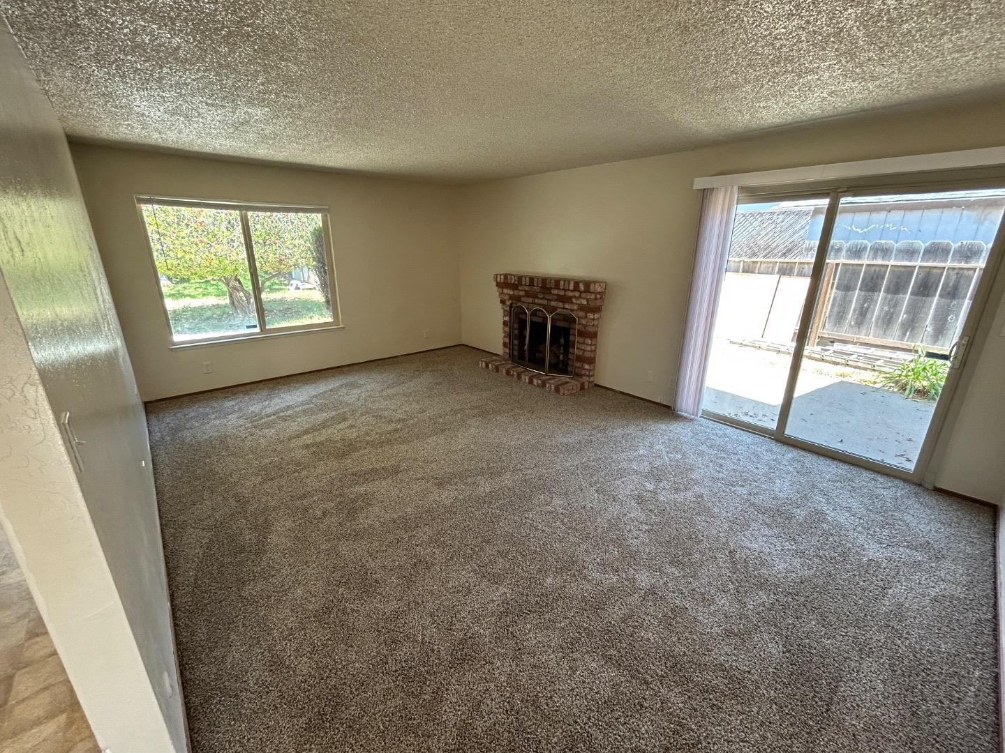633 Saint George DR, Salinas, CA 93905, Photo 6